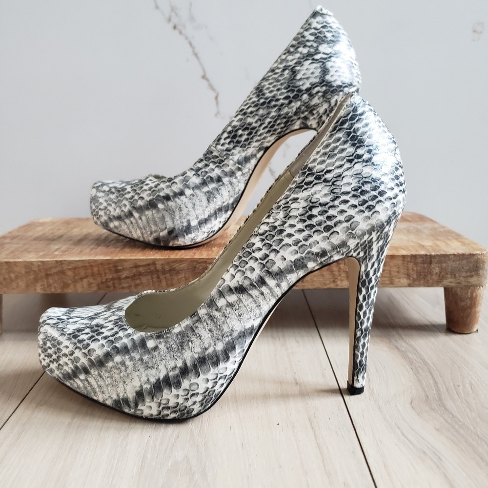 BCBGeneration Gray and White Snake-Print Stiletto Pumps
